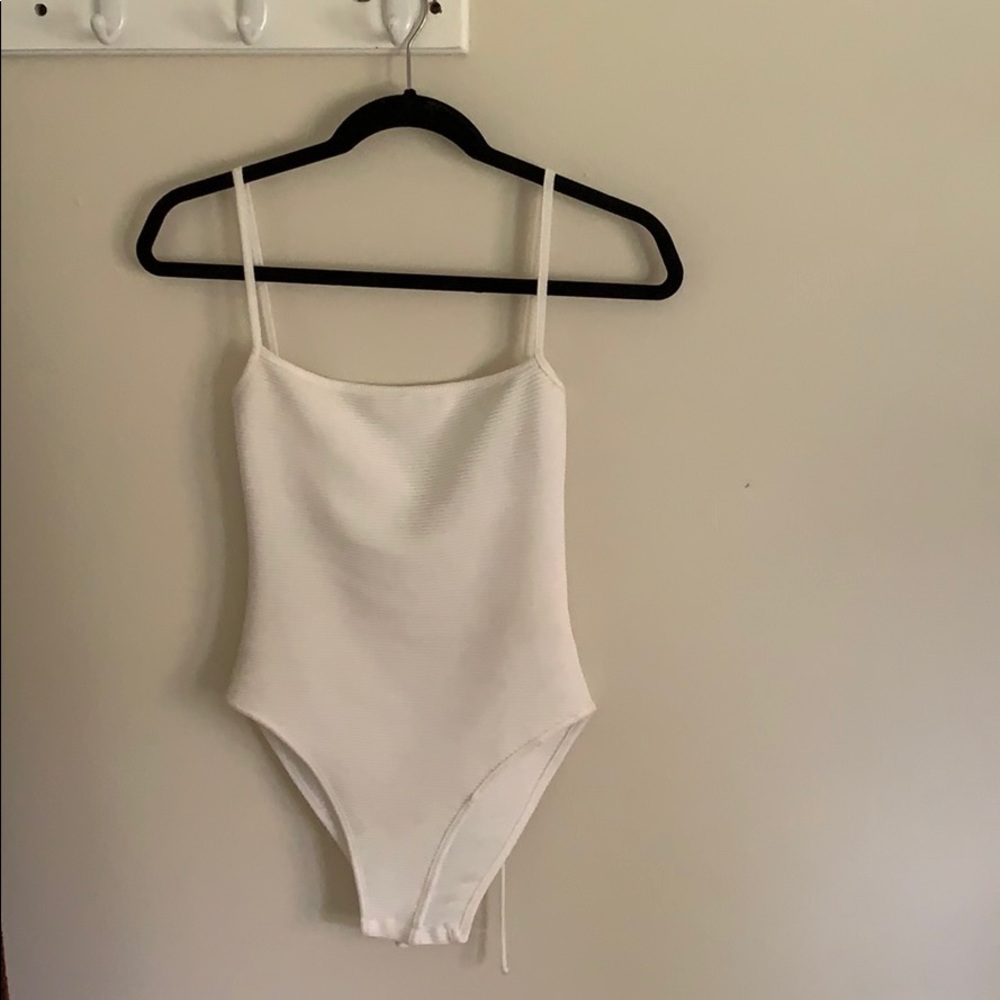 White ribbed body suite